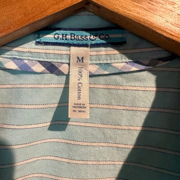 Bass & Co Size Medium Ladies Blouse Office Work Professional Masc - Picture 3 of 7